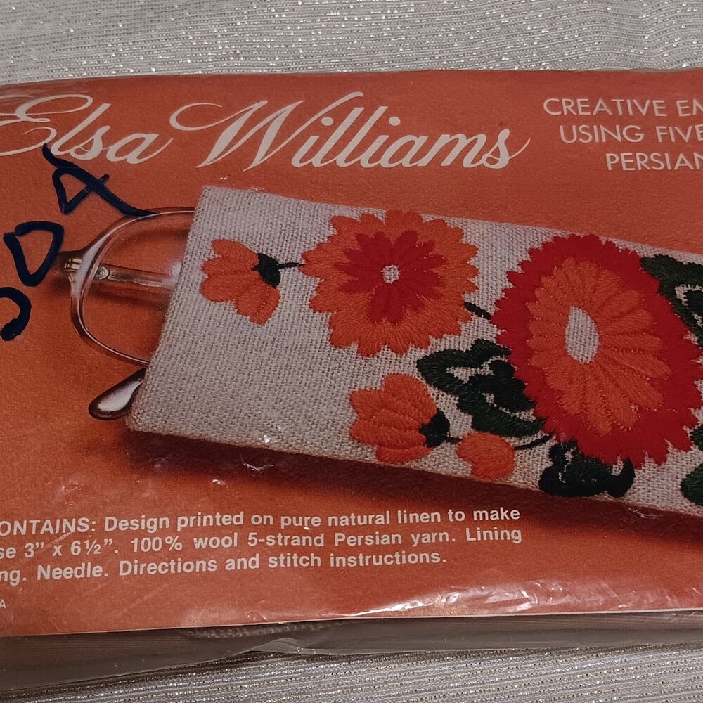 Vintage Elsa Williams Persian Wool Yarn Linen canvas eyeglass holder kit MCM